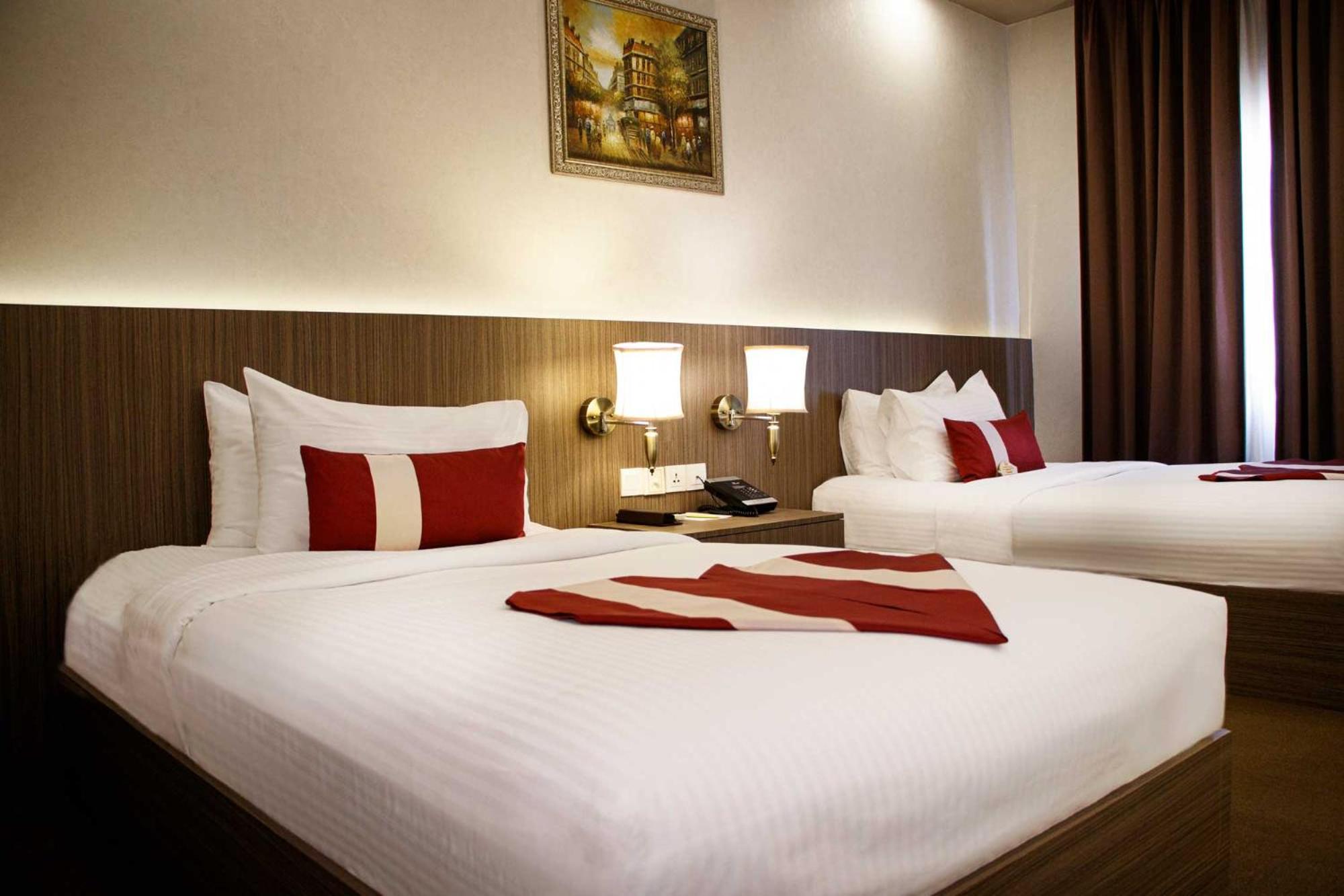 อนิก บูทิค โฮเต็ล แอนด์ สปา โนโรโดม Hotel พนมเปญ ภายนอก รูปภาพ